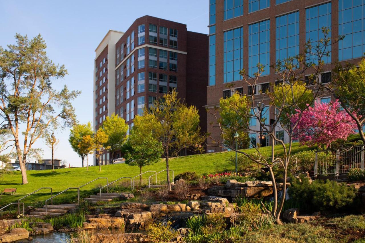 Residence Inn By Marriott St Louis Клейтън Екстериор снимка
