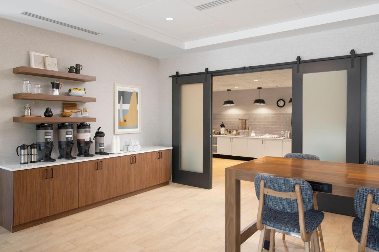 Residence Inn By Marriott St Louis Клейтън Екстериор снимка